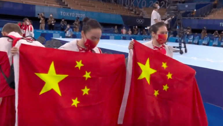 0.9分險勝！中國包攬金銀牌再升兩面五星紅旗，日本美國無緣銅牌